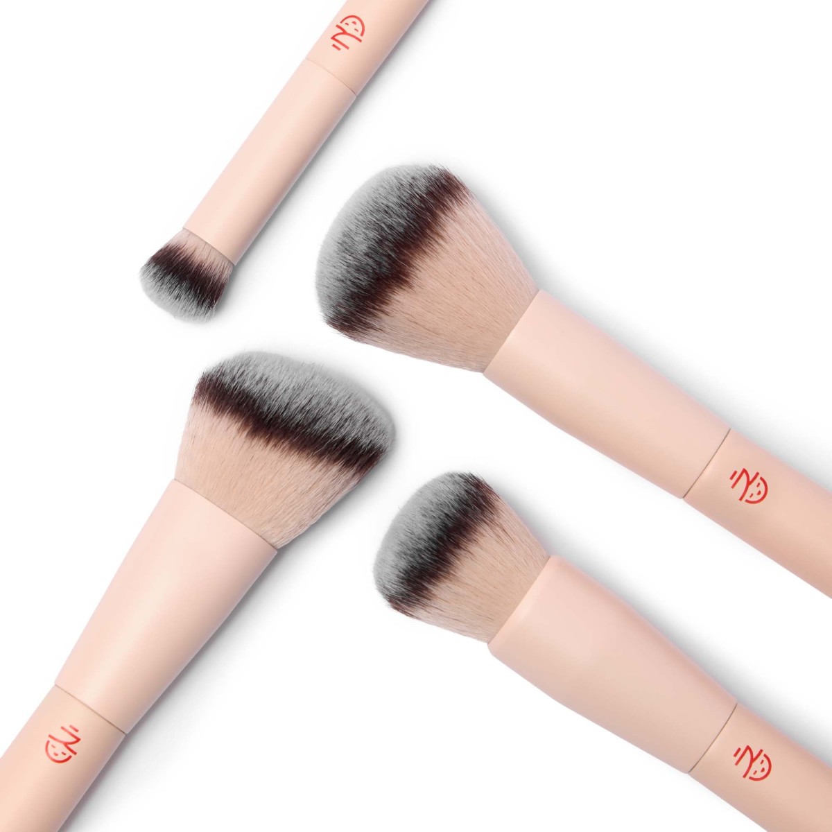 Blush & Bronzer Brush · MiiN | MiiN Cosmetics