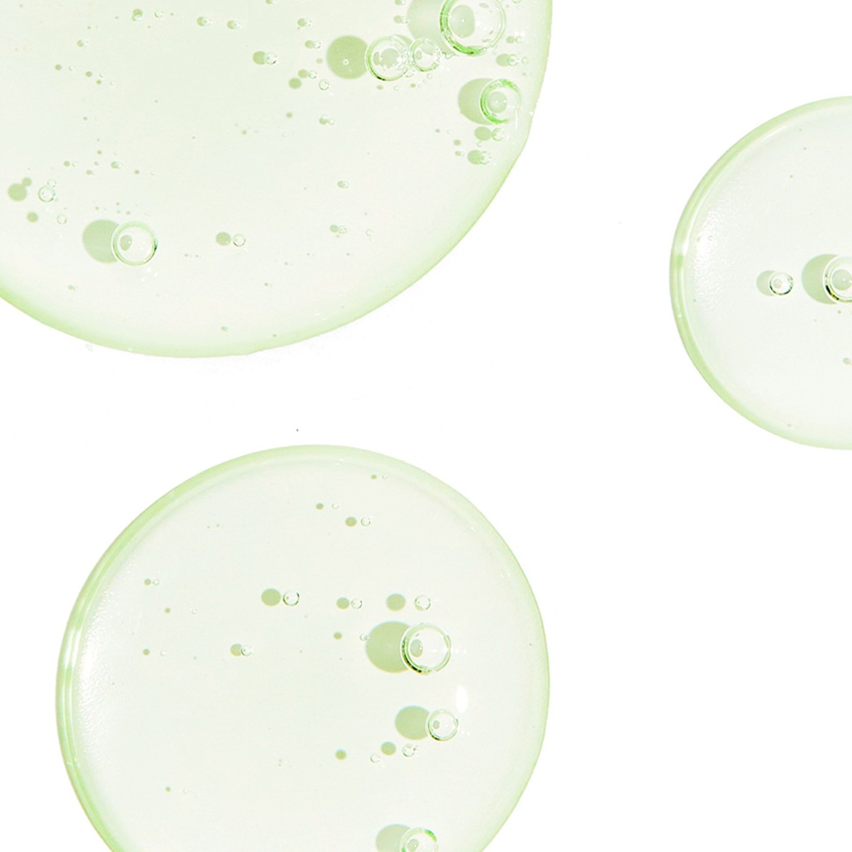 Sérum iluminador y minimizador de poros con lima · Omitted | MiiN Cosmetics