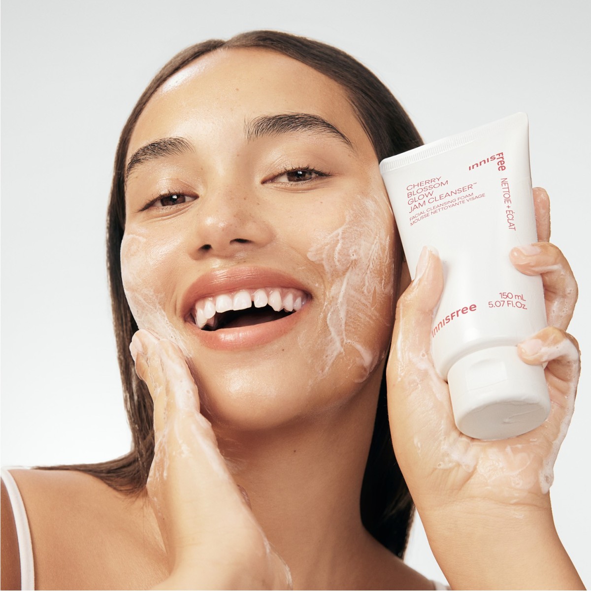 Cherry Blossom Glow Jam Cleanser · innisfree | MiiN Cosmetics