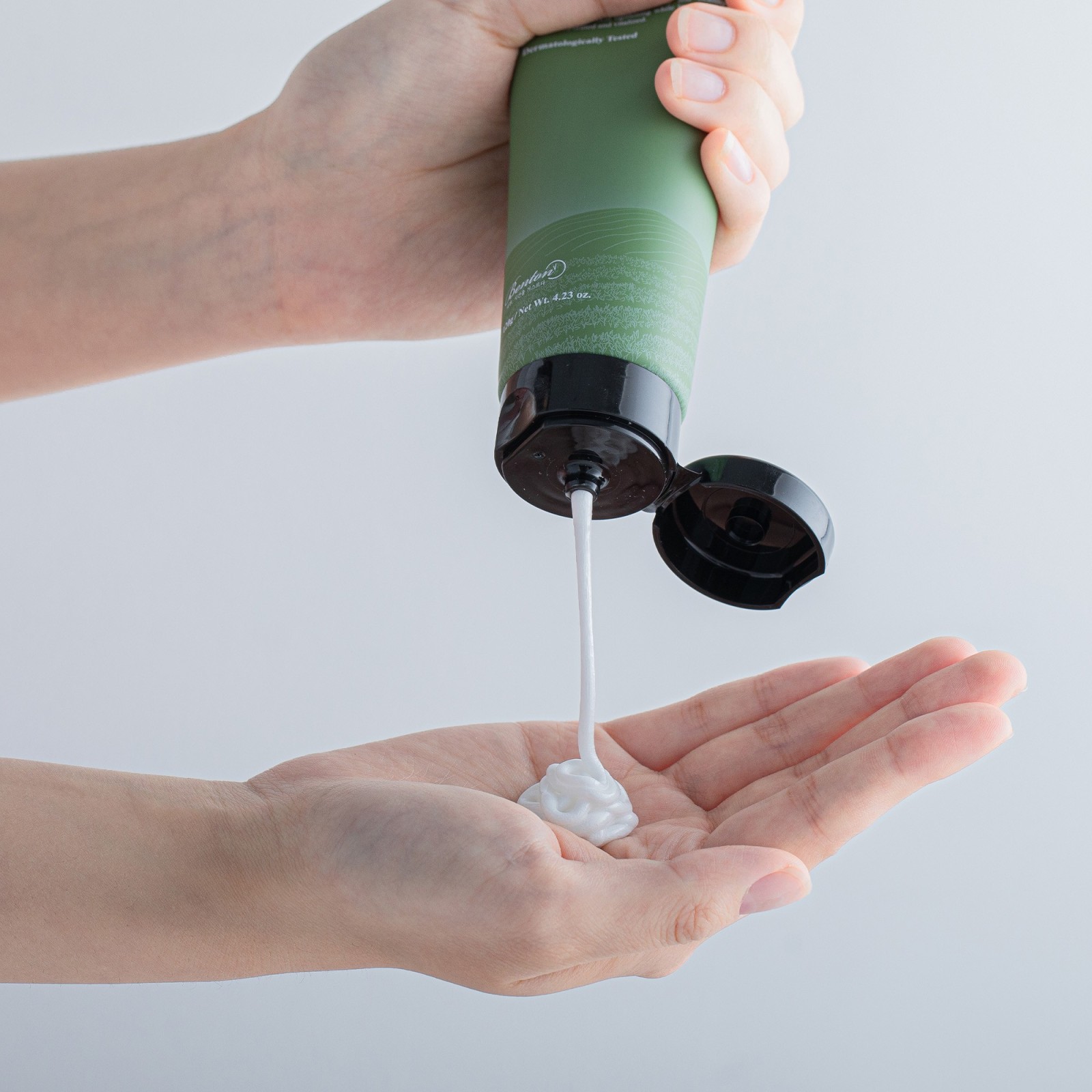 Deep Green Tea Cleansing Foam