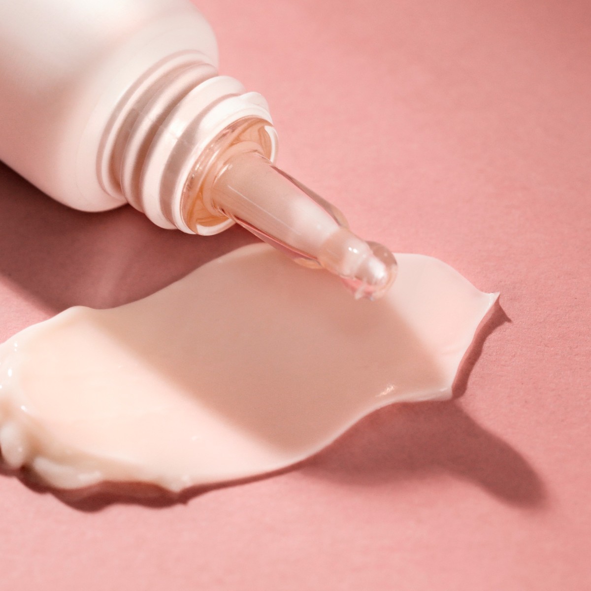 Nourishing eye cream with retinol - Village 11 | MiiN Cosmetics