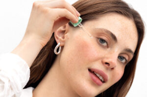 para qué sirve el contorno de ojos