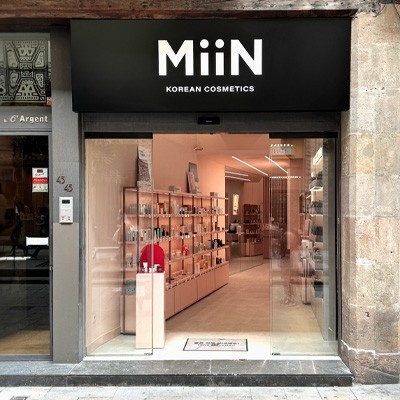MiiN Cosmetics Barcelona - Argentería MiiN Cosmetics Barcelona - Argentería